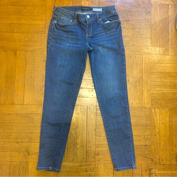 Aeropostale Blue denim straight leg, size 6 - Picture 9 of 14